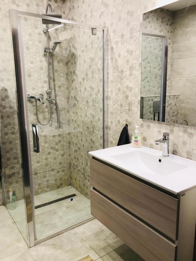 Mira apartman Debrecen Bagian luar foto
