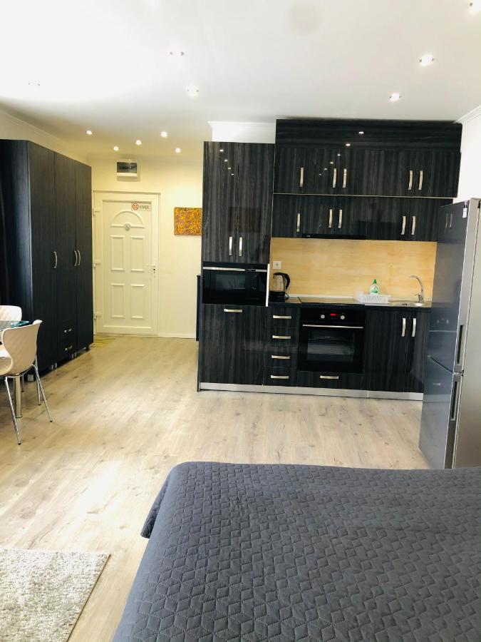 Mira apartman Debrecen Bagian luar foto
